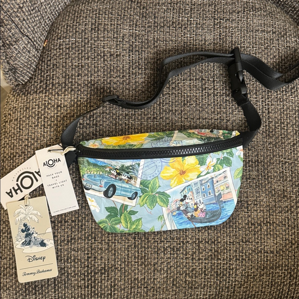 Disney x Aloha Collection Postcard to Paradise Mini Hip Pack